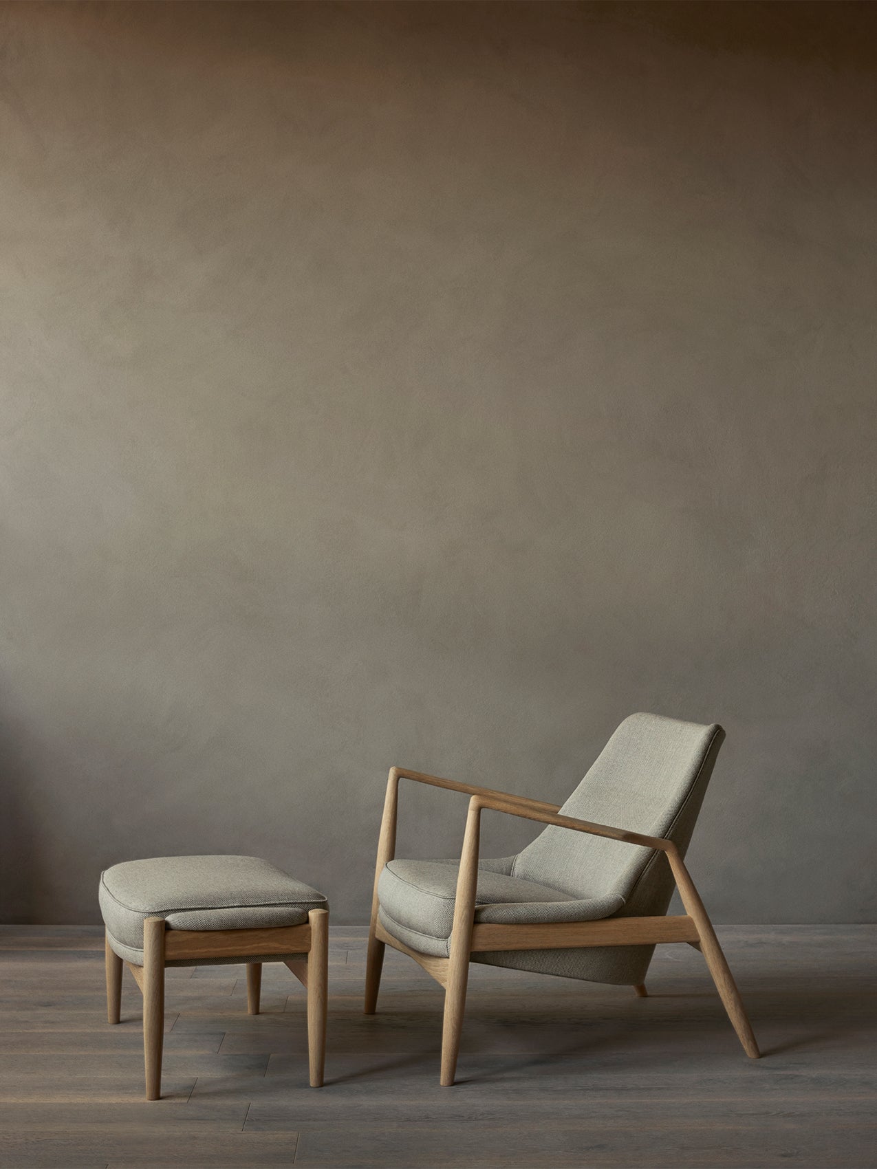 The Seal Lounge Chair, Low Back