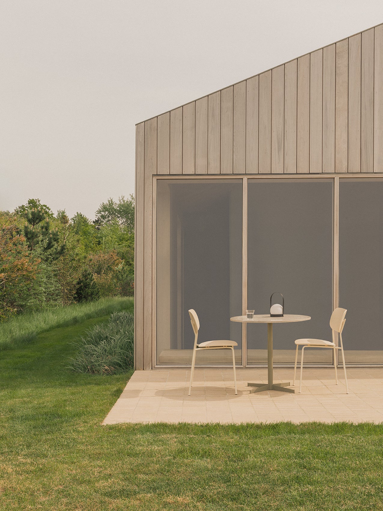 Nook Dining Table