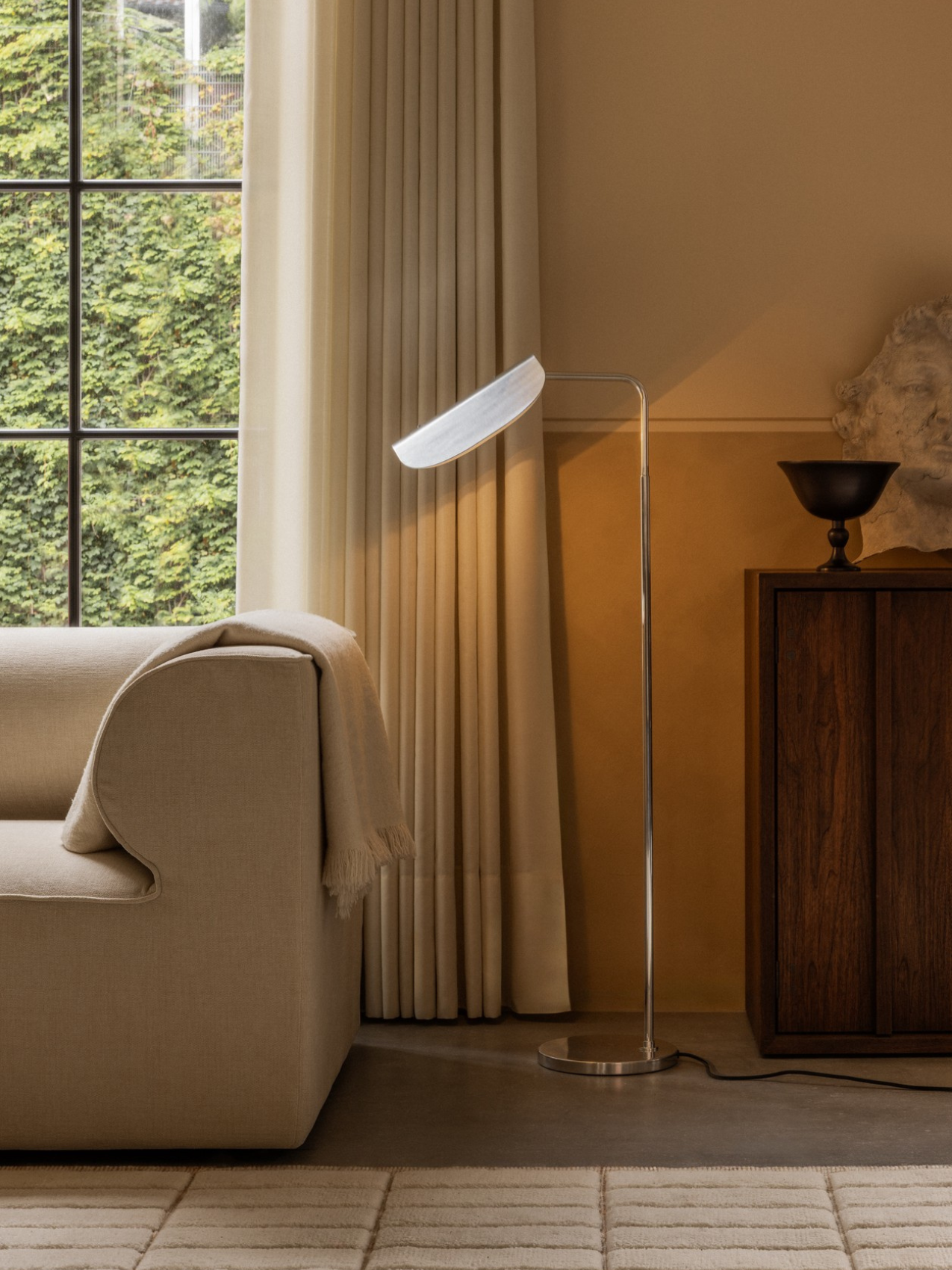 Wing Floor Lamp, Adjustable