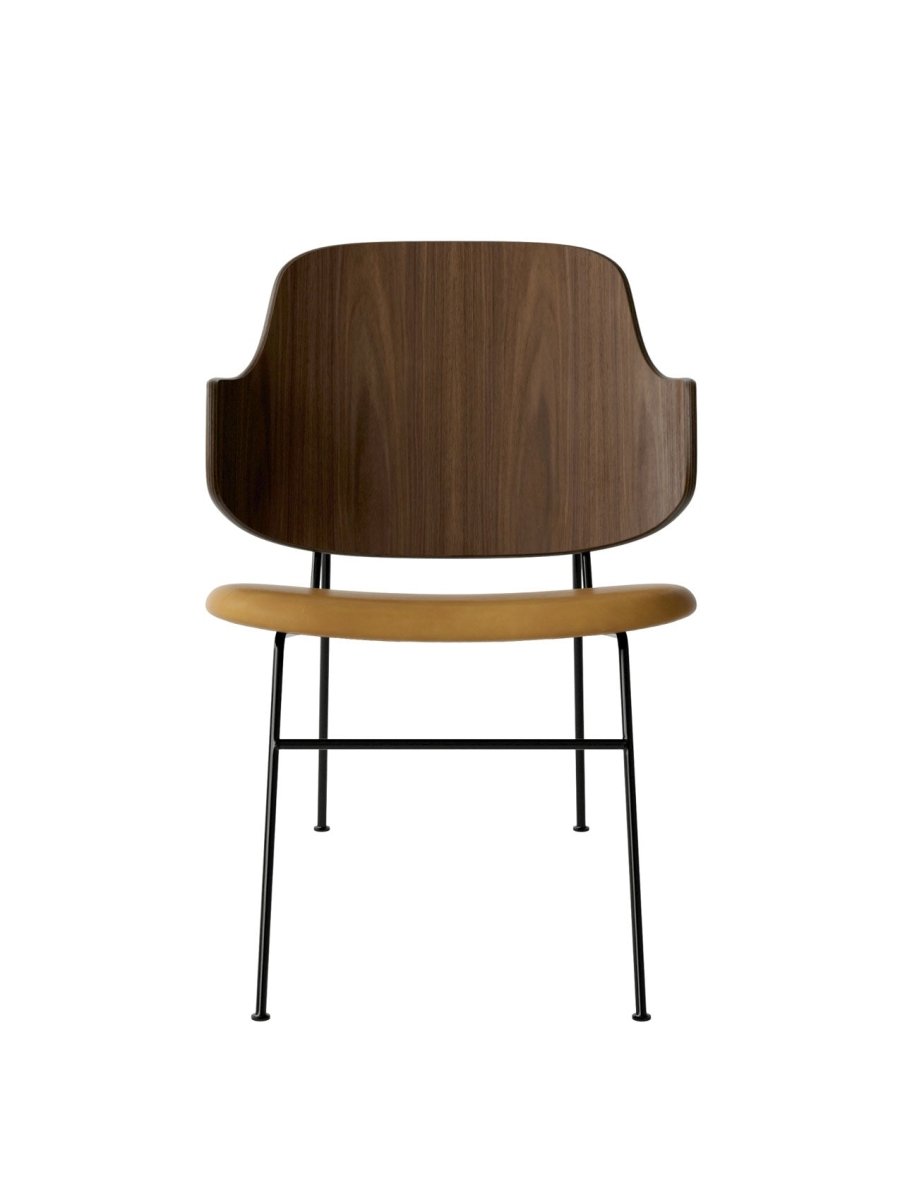 The Penguin Lounge Chair, Walnut/Dakar 0250 by Audo Copenhagen