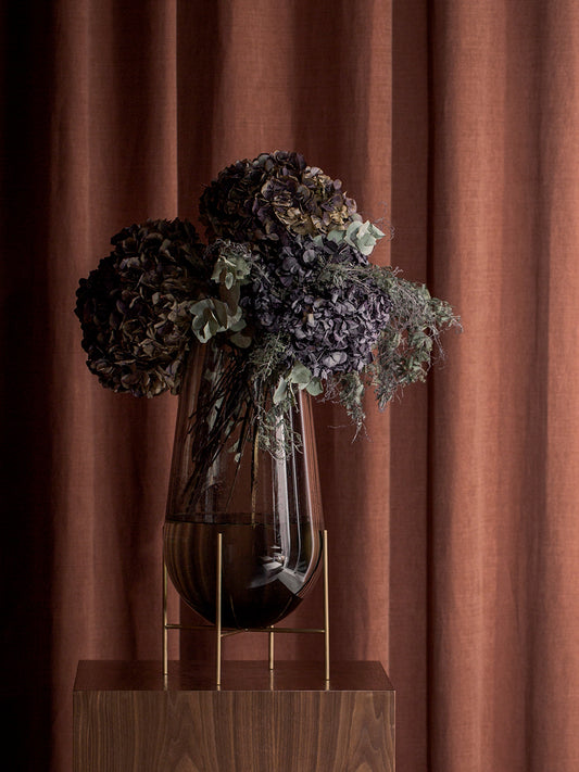 Echasse Vase-Vase-Theresa Rand-menu-minimalist-modern-danish-design-home-decor