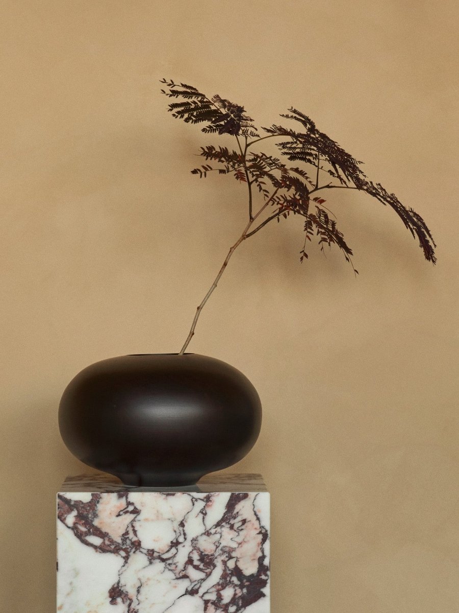 Surround Vase by Audo Copenhagen