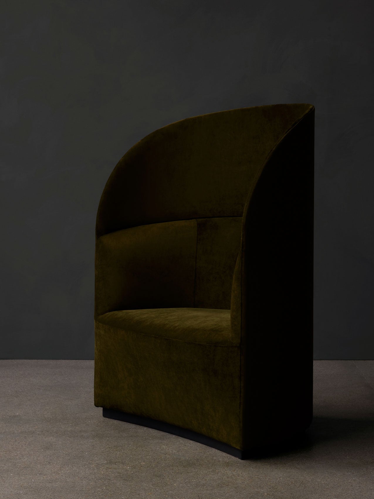 Tearoom, Lounge Chair, High Back w/US Power Outlet-Lounge Chair-MENU Design Shop