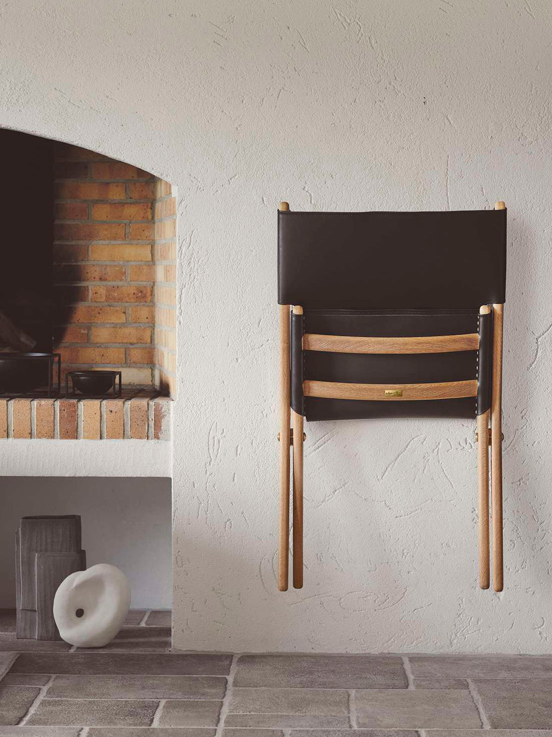 Saxe Hang Up-Chair Hang Up-MENU Design Shop